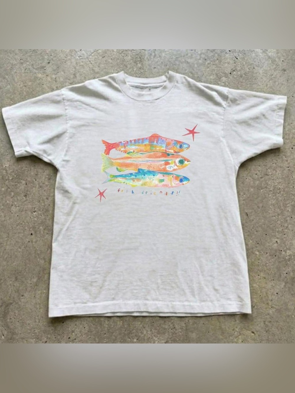 White 'Fish Friends' Graphic T-Shirt with Colorful Fish